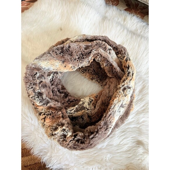 Faux Fur Scarf - Picture 8 of 8